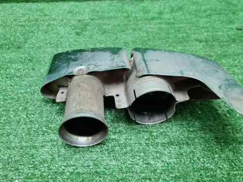 Насадка глушителя правая Bentley Bentayga (20-нв)