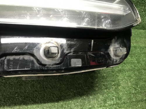 Битая Фара правая Volvo XC90 2 (2014-2019) LED