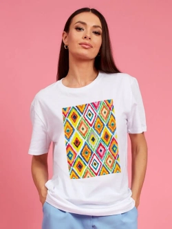 Модная футболка с принтом бохо орнаментом рисунок ikat икат