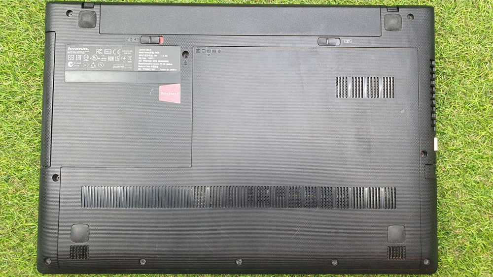 Ноутбук Lenovo Pentium/4Gb