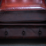 Диван в стиле Честерфильд