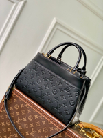 Louis Vuitton Avenue PM