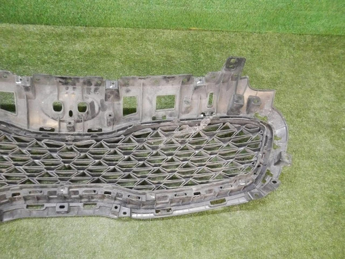 Решетка радиатора Kia Sportage 4 QL (2018-2022)