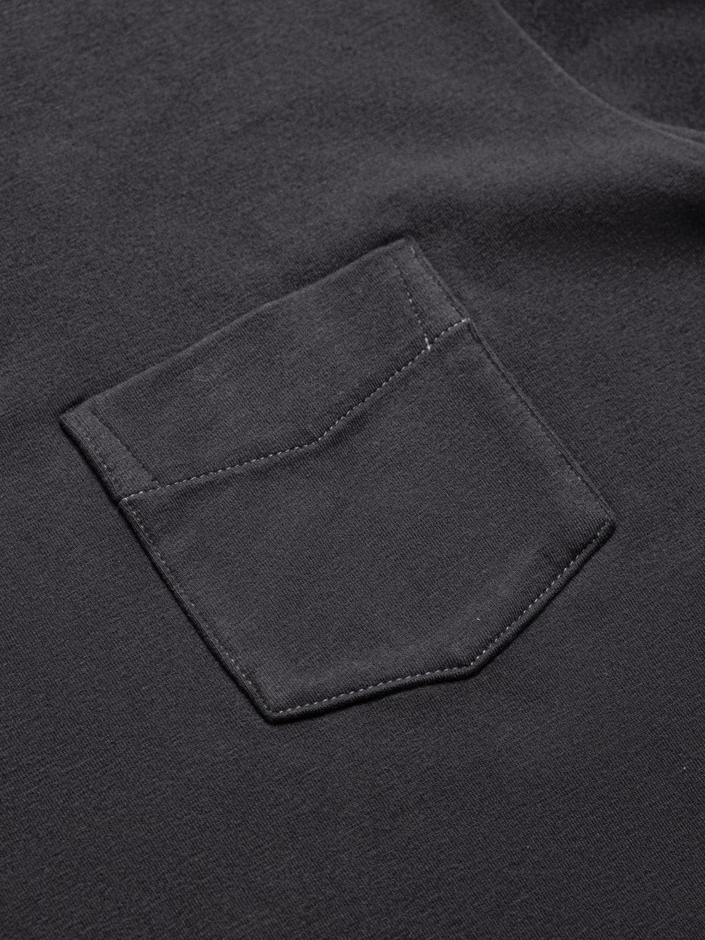 Футболка Hardlunch с карманом темно-серая