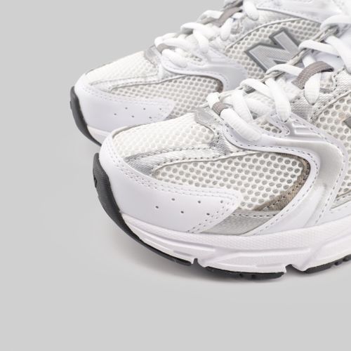 Кроссовки New Balance MR530AD артикул:MR530AD - купить в магазине Дайс