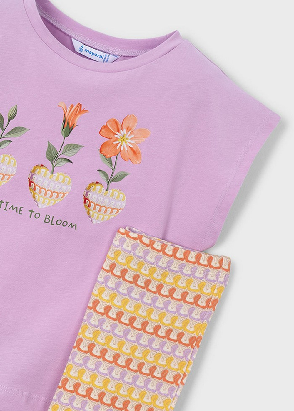 топ с леггинсами