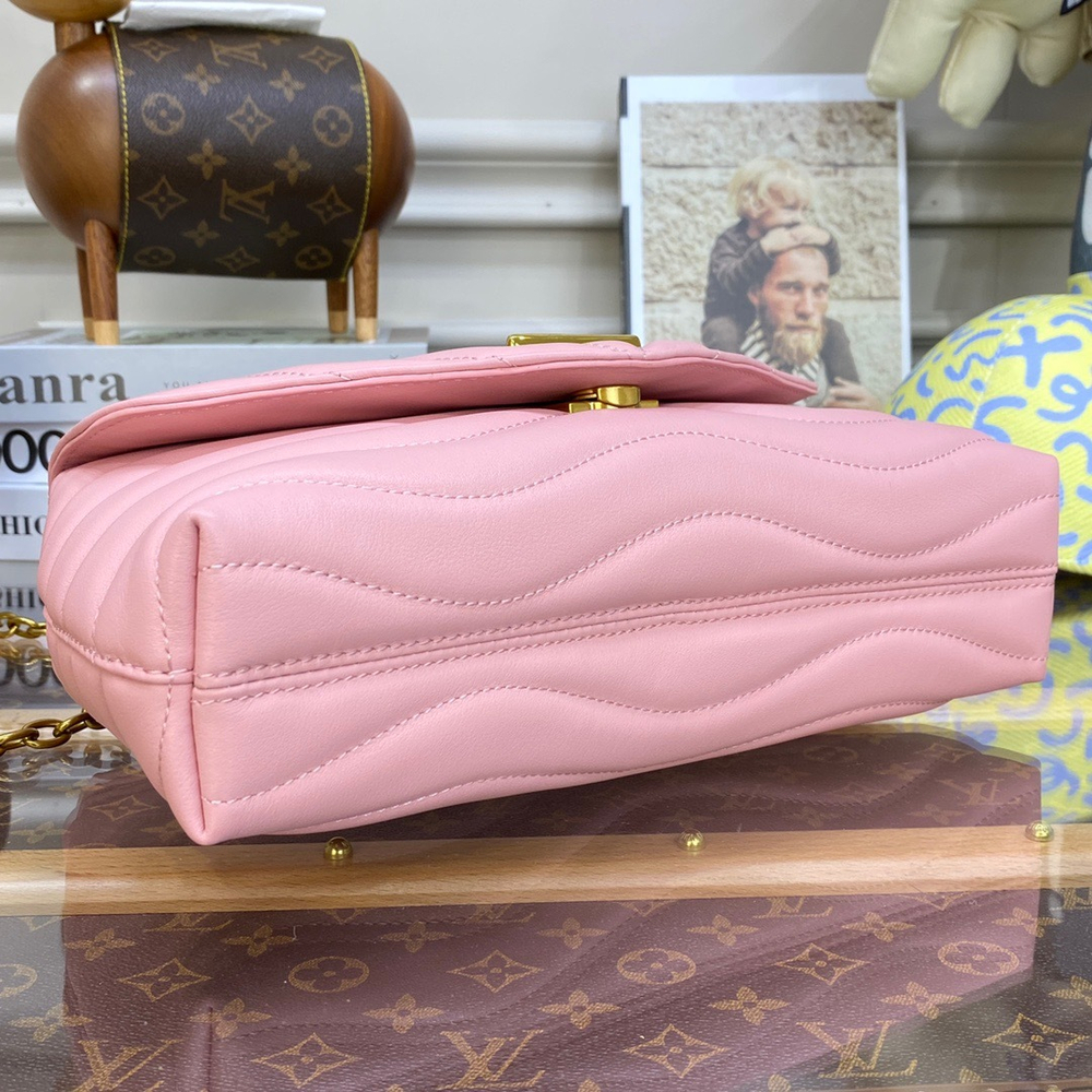 Louis Vuitton New Wave Chain Bag