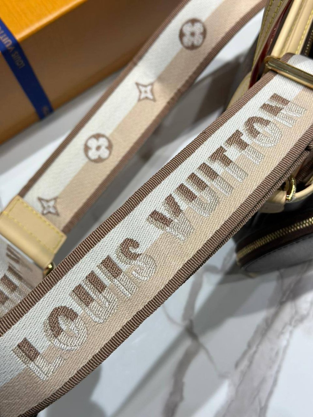 Сумка Louis Vuitton