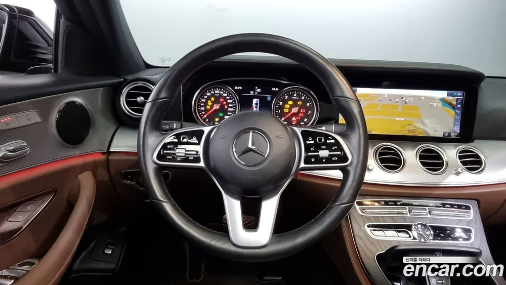 Mercedes-Benz E-Class W213 E250 Avangarde (05.2020)