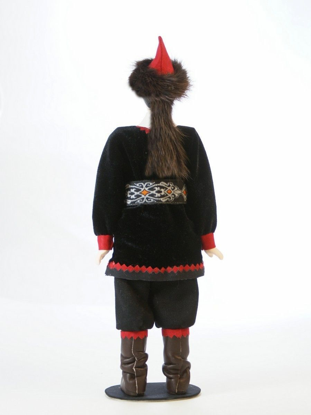 Кукла фарфоровая коллекционная Башкир