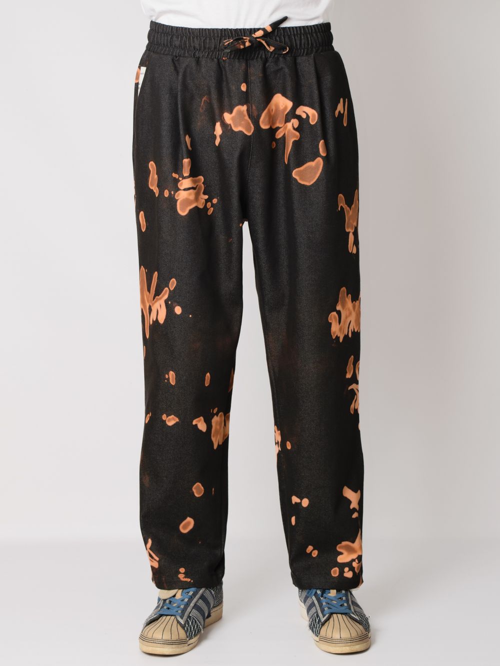 Купить Брюки Sashina Bleach Tie-Dye черные Брюки Sashina Bleach Tie-Dye черные