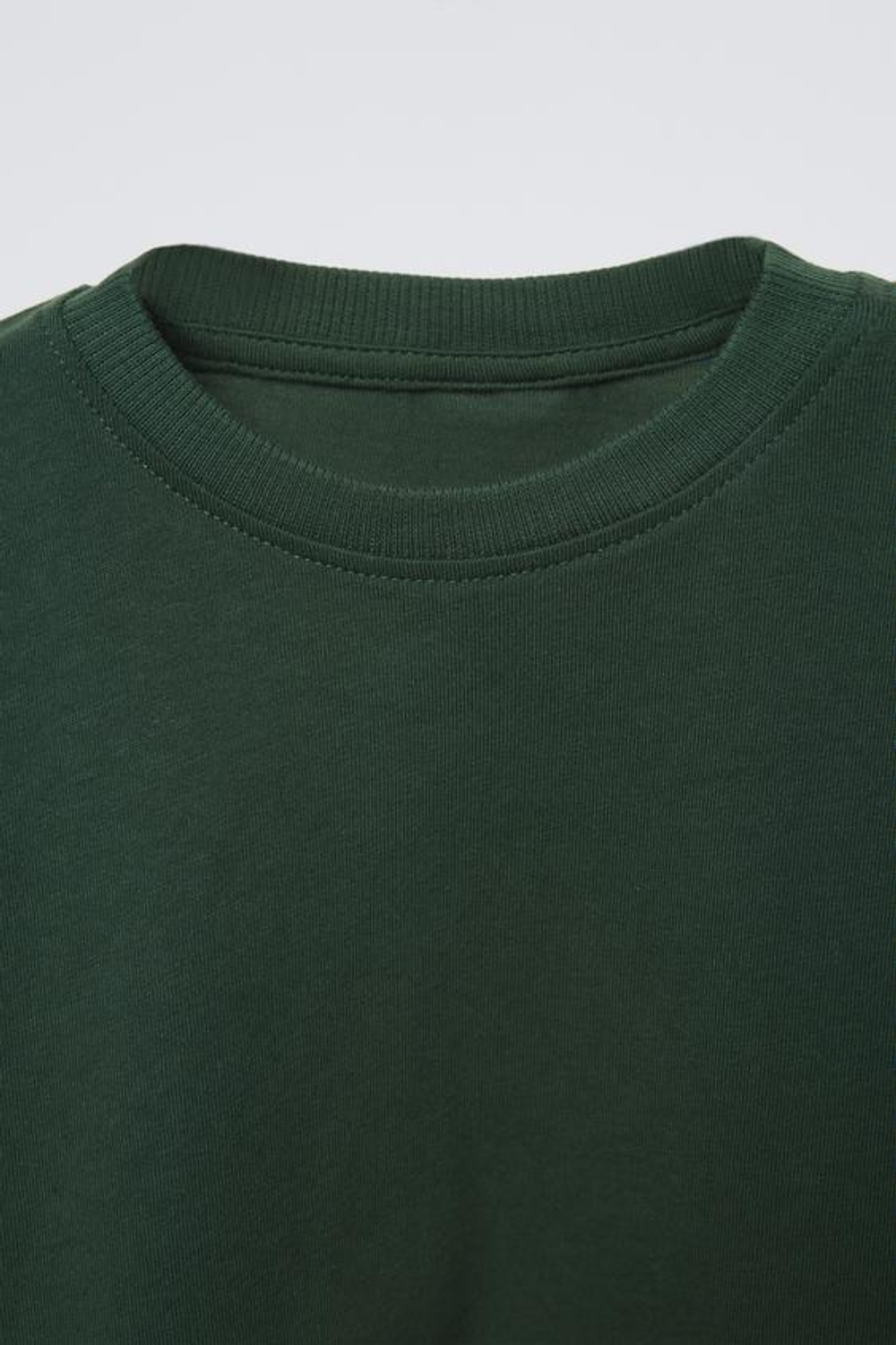 ZARA НАБОР ИЗ ТРЕХ ФУТБОЛОК В ПОЛОСКУ, ЗЕЛЕНЫЙ