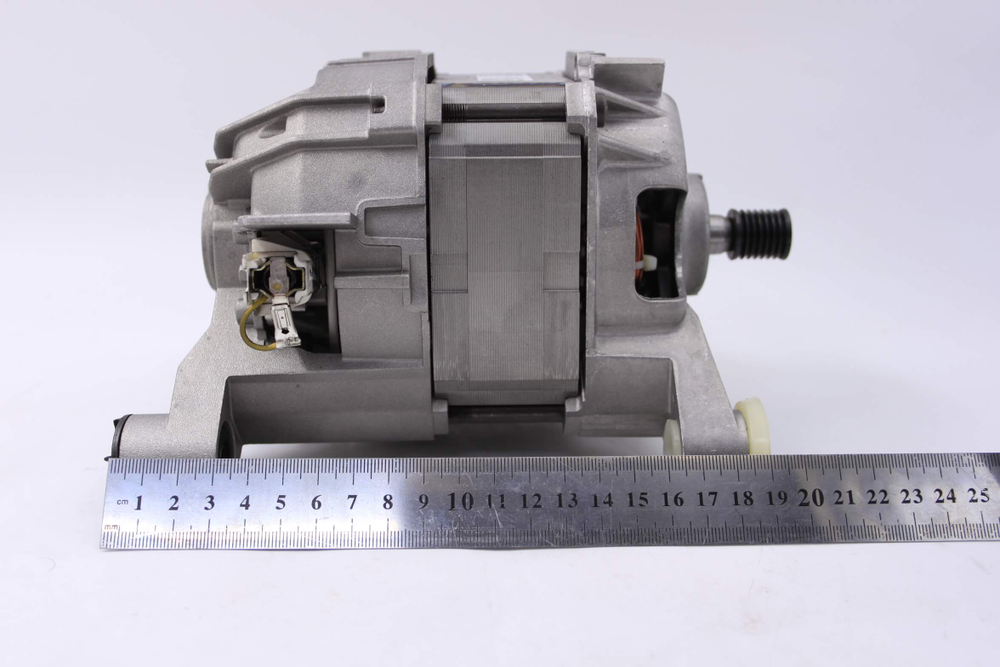 Двигатель(мотор) стиральной машины Bosch Siemens 9000919054