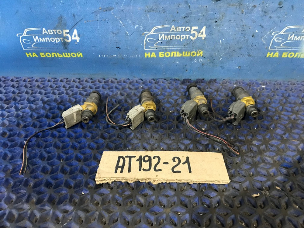 Форсунка топливная TOYOTA CARINA 1994