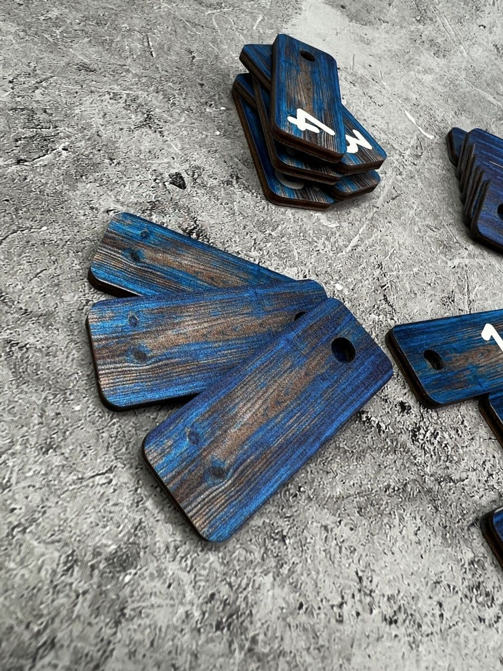 Номерки для ключей 2х5см