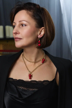 Колье-трансформер мисс Ди золото с красным жемчугом