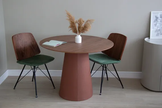 Стол обеденный Lagom D 100 см (орех / кирпичный, кожа)