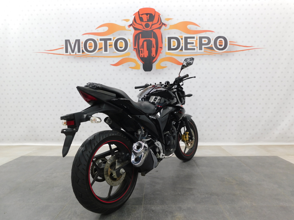 Suzuki Gixxer 150 038422