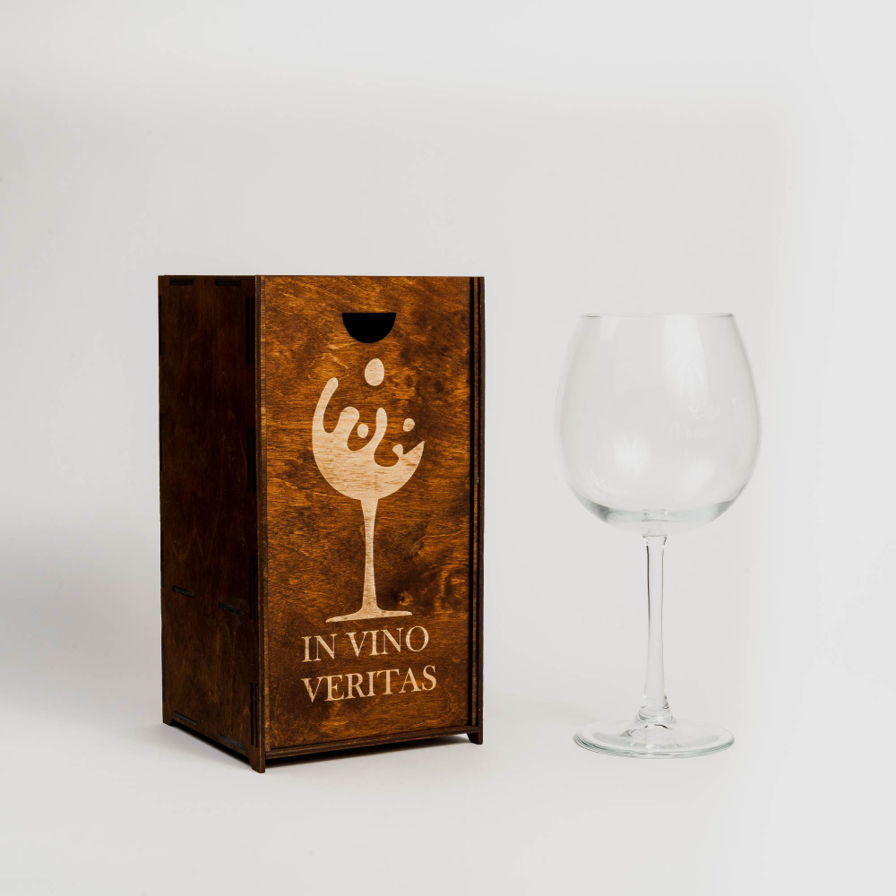 Бокал для вина с гравировкой в подарочной коробке PKS36