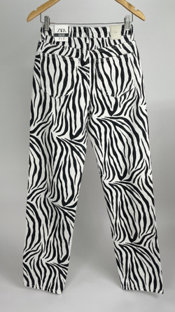 Джинсы Zara