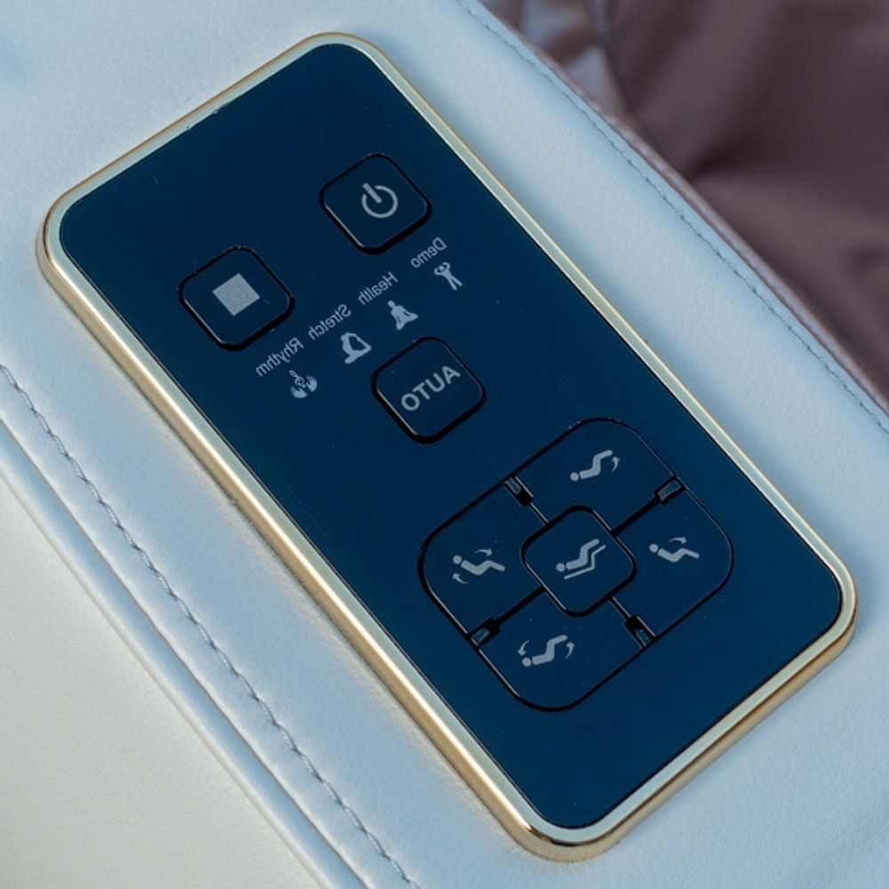 Массажное кресло Bodo Excellence White Rose Gold Домашнее