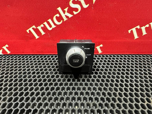 Переключатель круиз контроля 2019г