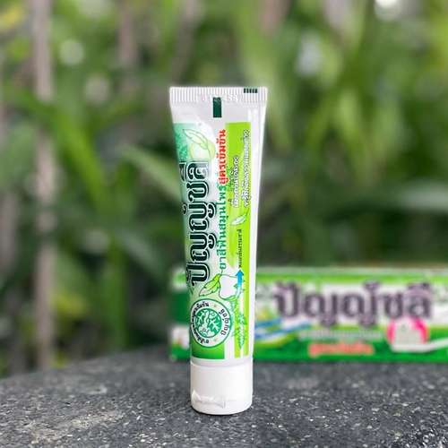 Тайская растительная зубная паста в тубе ПАНЧАЛЕ Thai Herb Toothpaste PUNCHALEE
