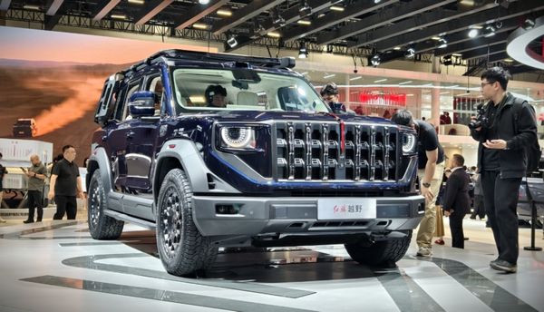 Hongqi G919: рамный внедорожник с четырьмя моторами и ответом на G-Class