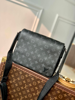 Louis Vuitton District PM Messenger Bag