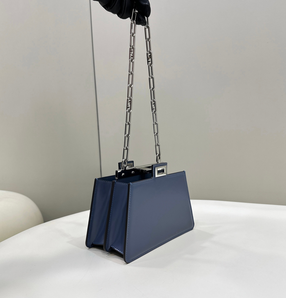 Fendi Peekaboo Cut Petite 20 cm