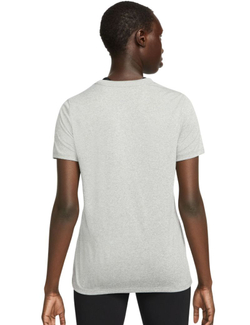 Женская футболка Nike Dri-Fit - серый/серебристый/черный