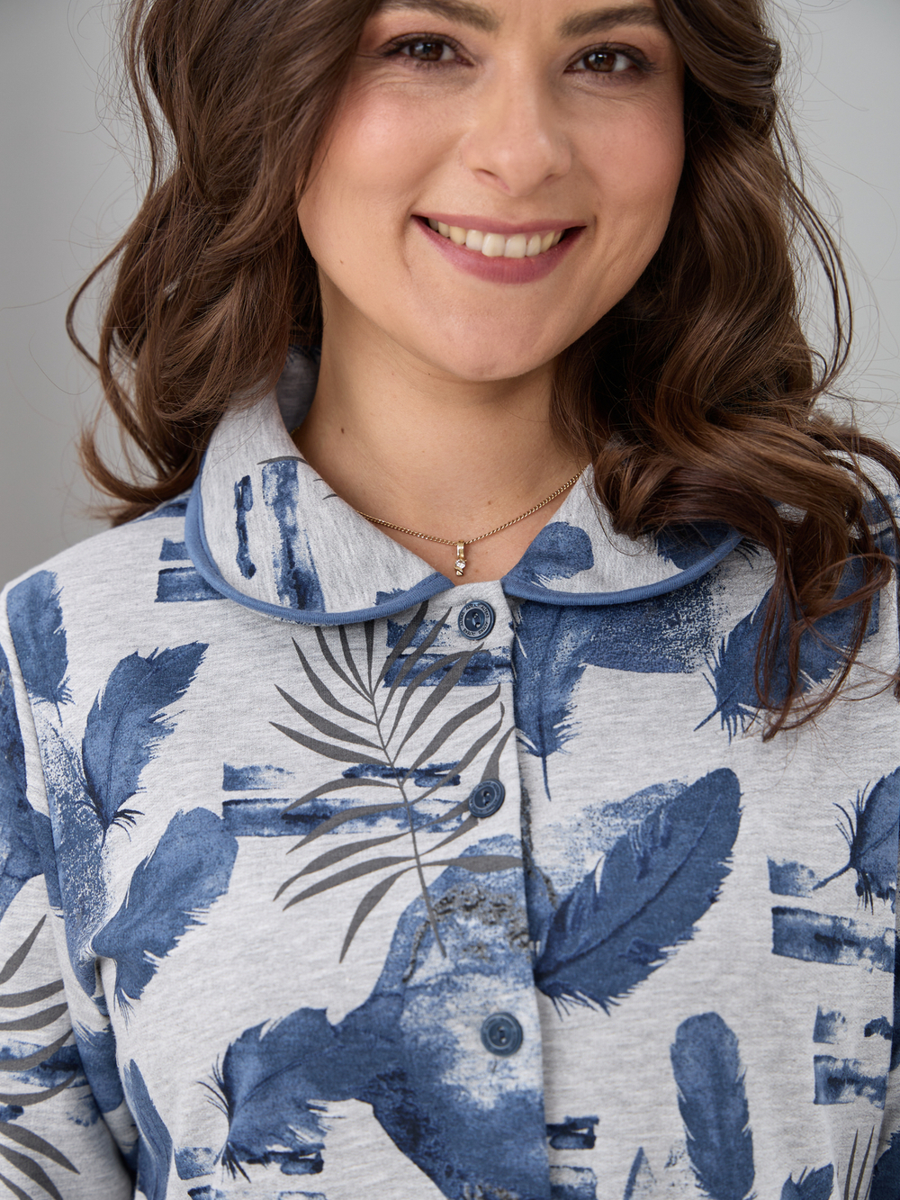 Халат Х-152Р/серыймеланж-перья