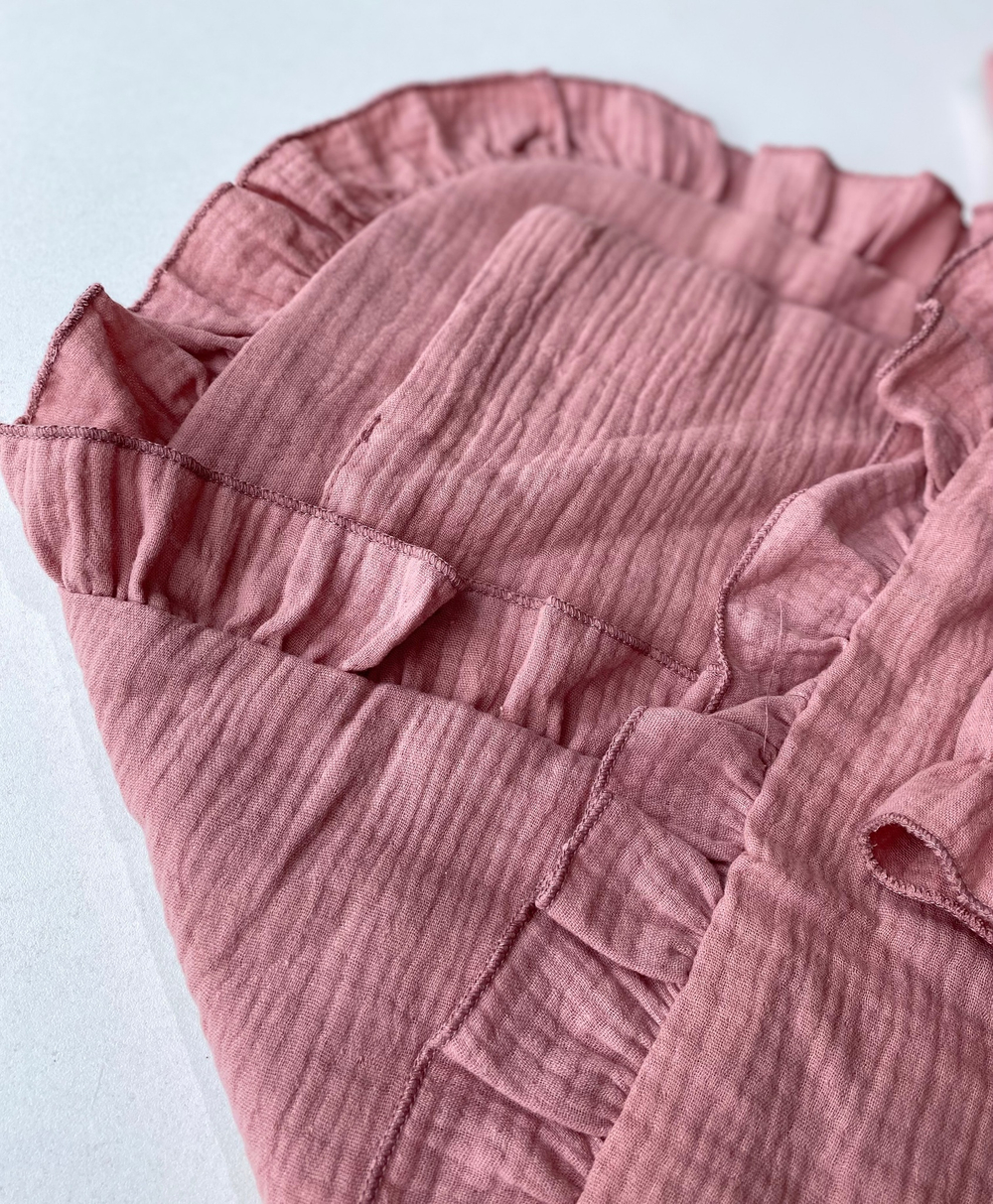 Муслиновый комплект на выписку лето "With Love Платье" 4 пр. (Одеяло, пояс, платье, шапочка) (Цвет: Серый)