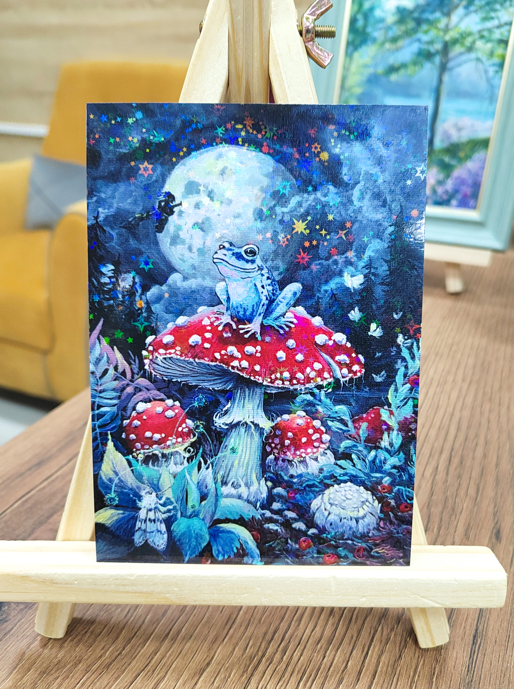 Открытка с голографией "Лягушка и мухомор"
