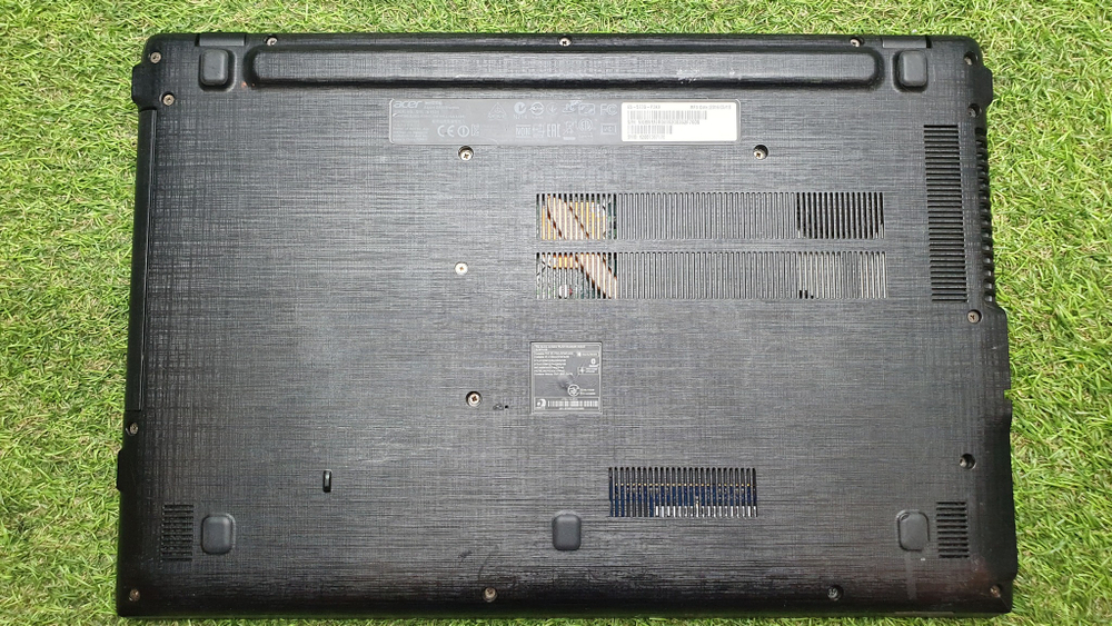 Ноутбук Acer Pentium/6Gb/920M 2Gb/FHD/Aspire E5-573G-P3K9 NX.MVMER.089/Windows 10