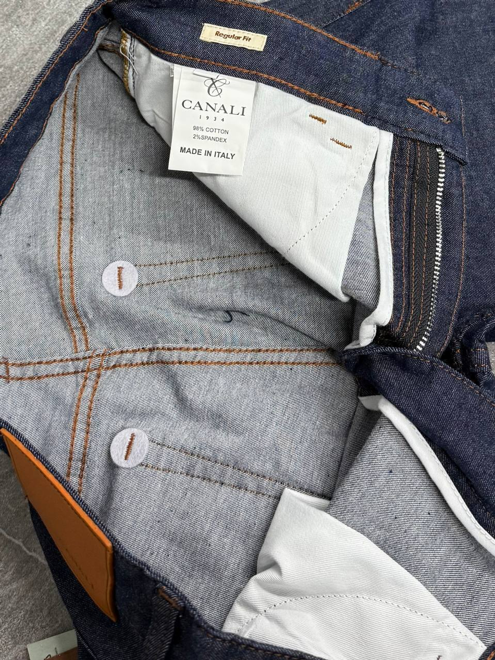 Джинсы Canali