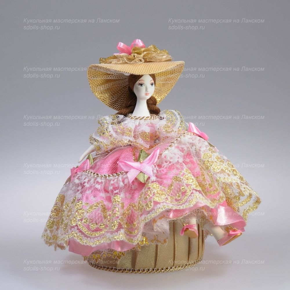 Кукла-шкатулка Барышня в пышном платье
