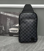 Сумка-мессенджер Louis Vuitton