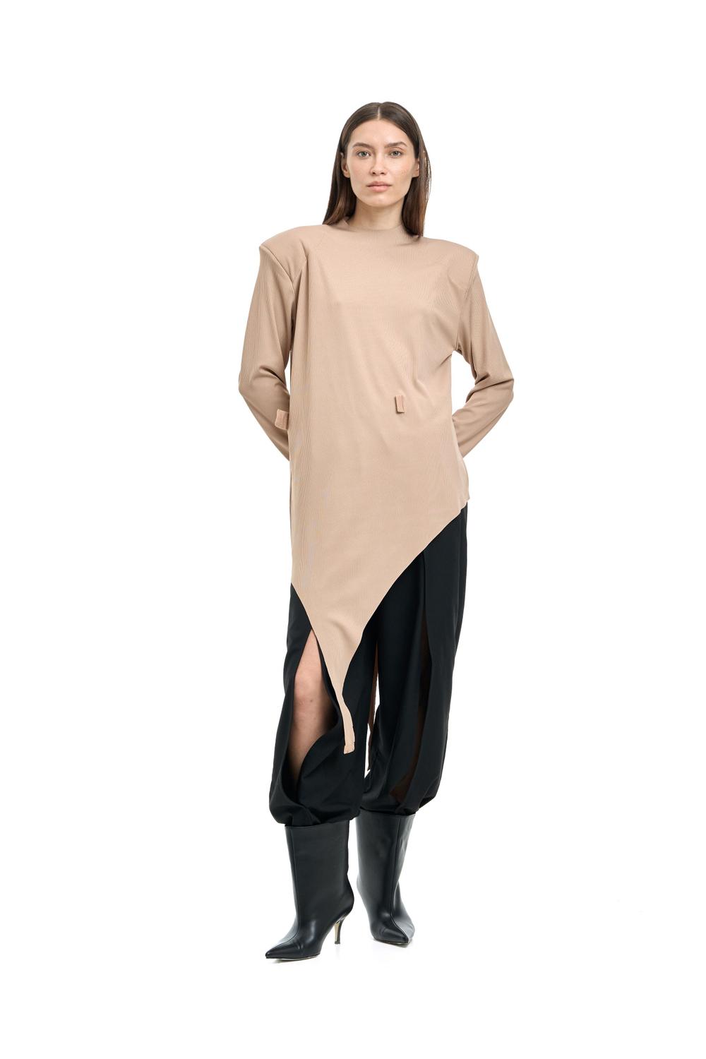 Лонгслив с бельевой деталью бежевый