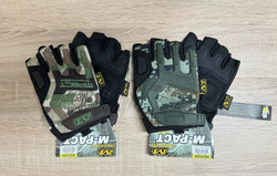 Перчатки механик лето беспалые. По 12 пар.