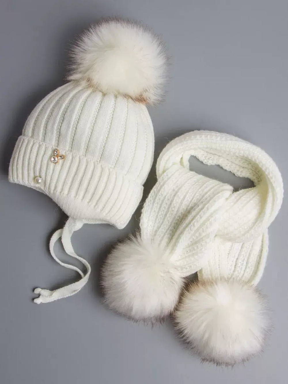 Шапка для девочки зимняя вязаная и шарф