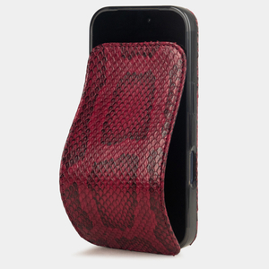 Чехол для iPhone 17 Pro Max кожаный, питон цвета малины