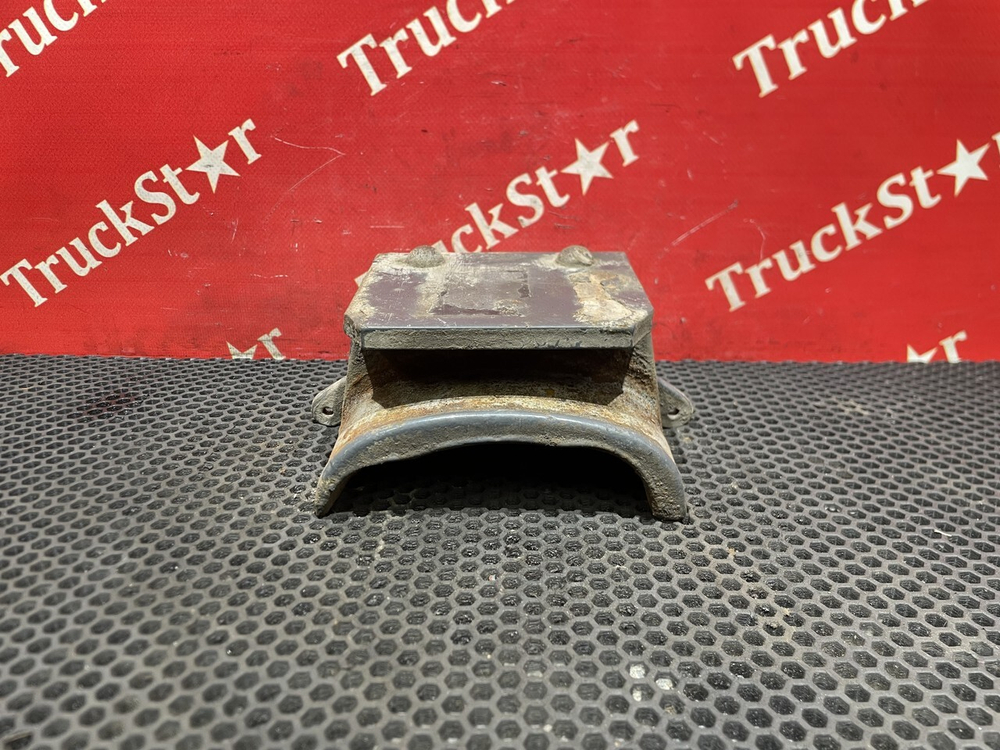 Проставка стремянки задняя левая