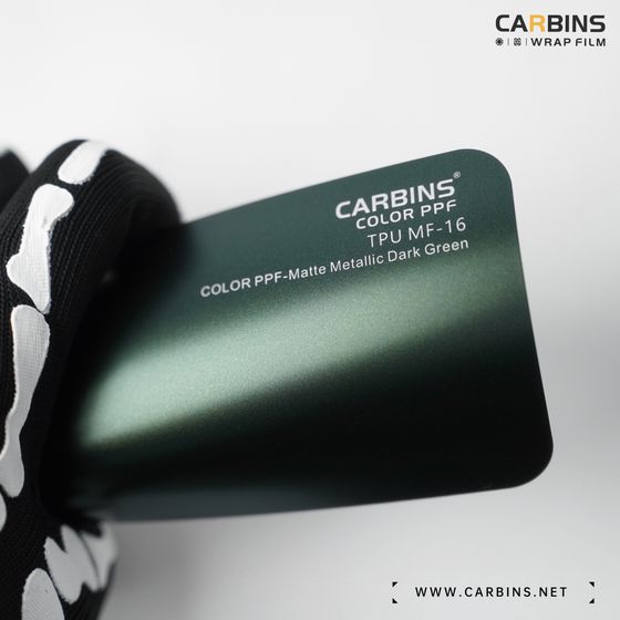 Веер образцов полиуретановой цветной пленки Carbins Color PPF