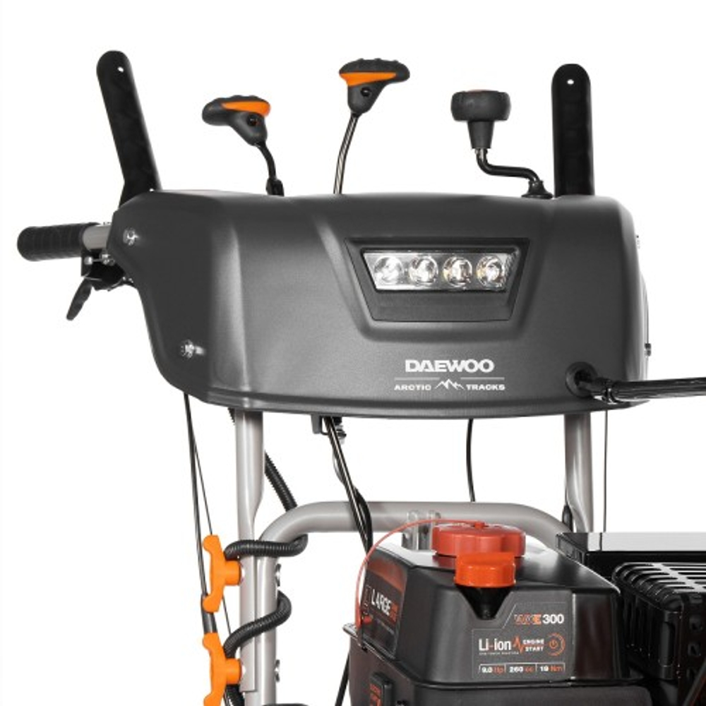 Снегоуборщик гусеничный бензиновый DAEWOO DAST 427