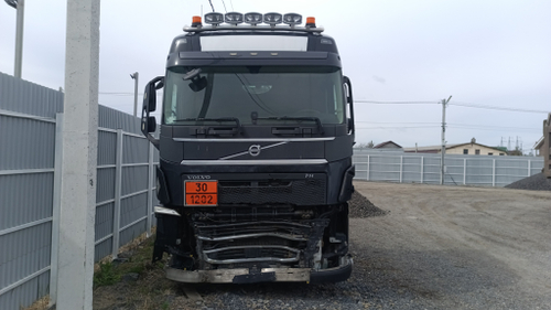 Volvo FH 4x2 Седельный тягач FH-TRUCK (Дизельный, 12,8 л, 469 л.с., АТ)