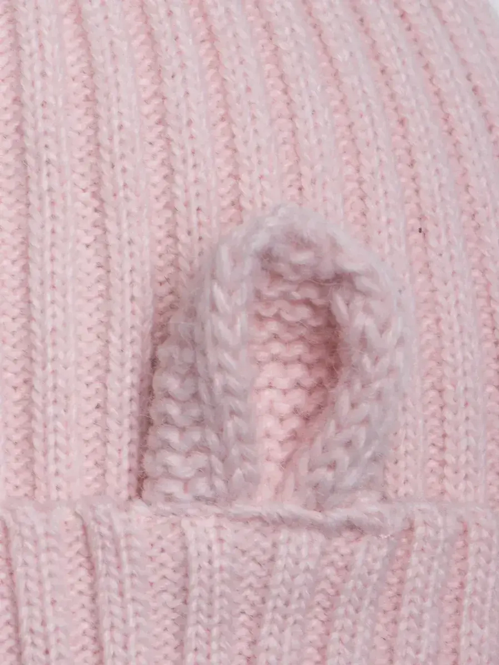 Шапка зимняя с помпоном и ушками для девочки