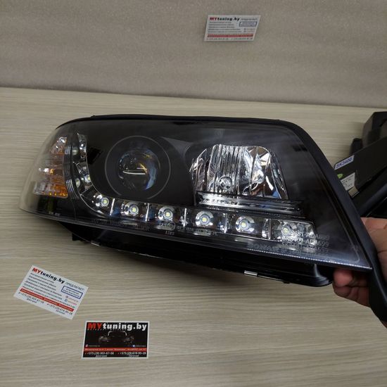 Передние фары daylight black для Audi A6 C5
