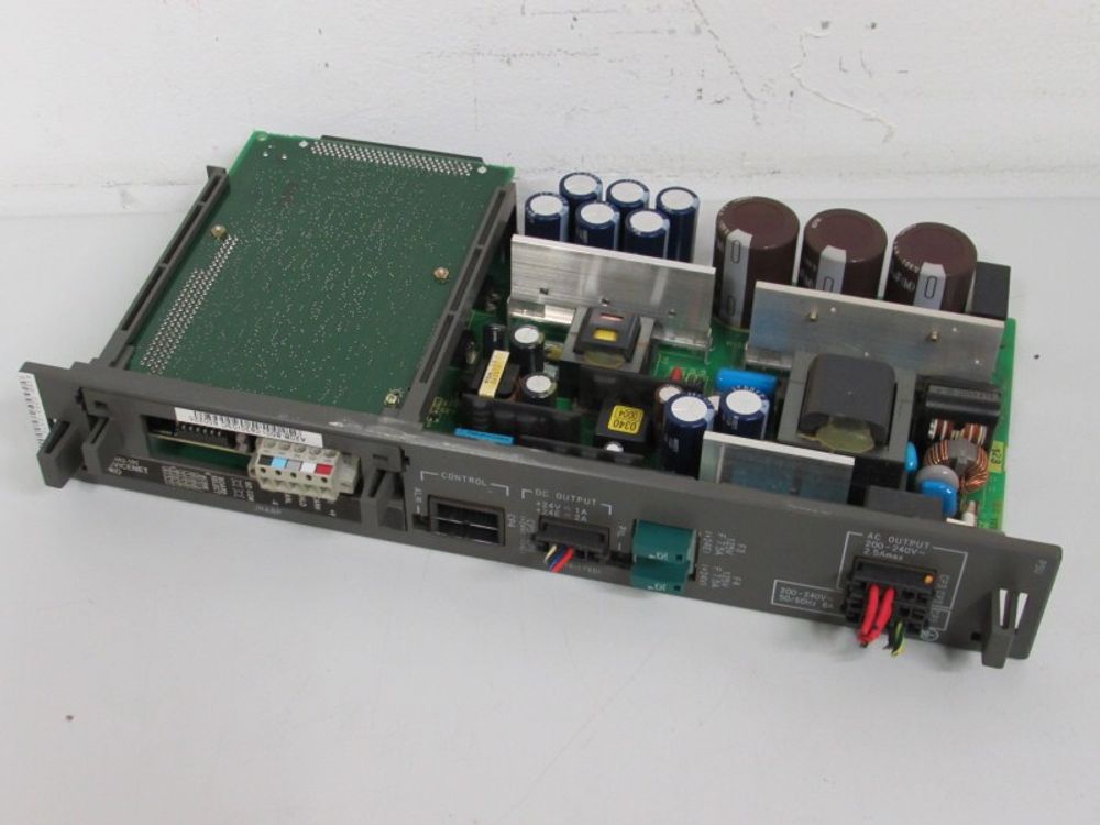 FANUC A16B-2203-0370/13E 008572