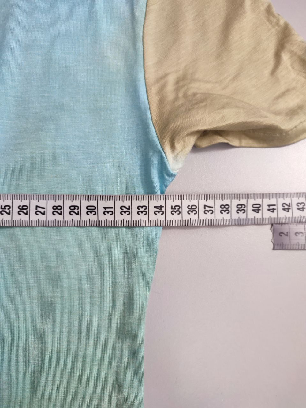 Футболка Equator из вискозы 46 размер